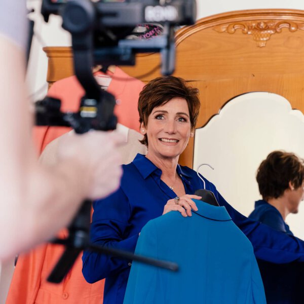 Porträtfoto Angela Elis