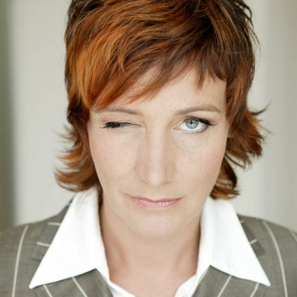 Porträtfoto Angela Elis